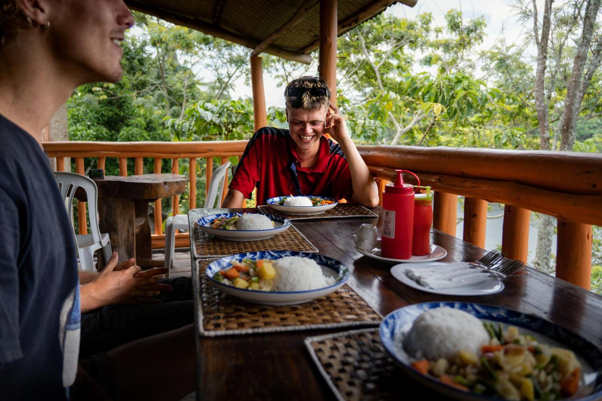 Dave The Cave Eco Lodge And Cultural Campsite Rubirizi Εξωτερικό φωτογραφία